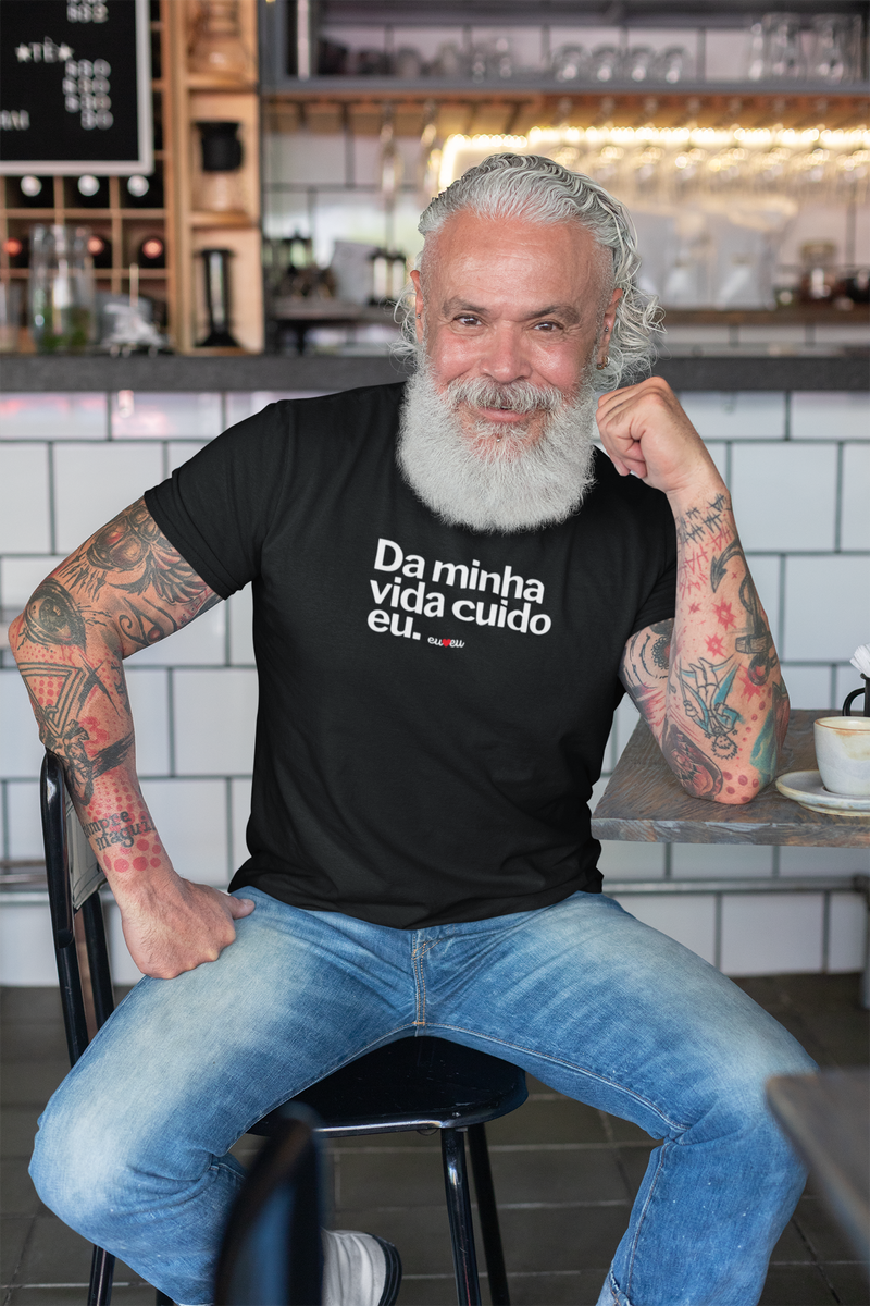 CAMISETA DA MINHA VIDA CUIDO EU