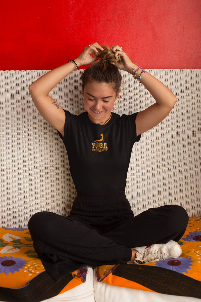 CAMISETA YOGA UNIVERSITY 2