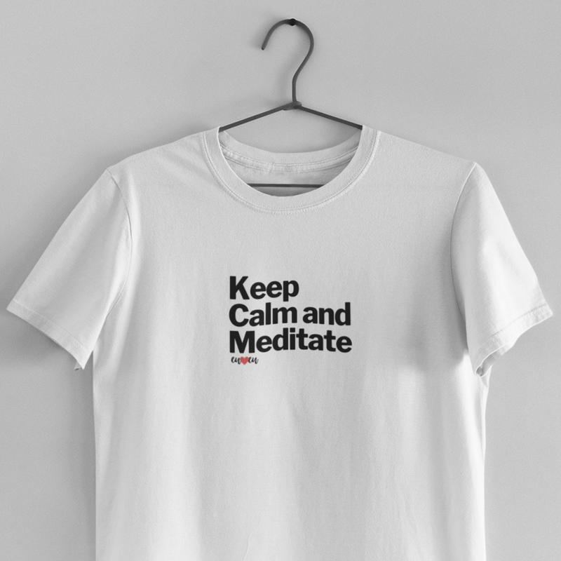 CAMISETA KEEP CALM AND MEDITATE 1